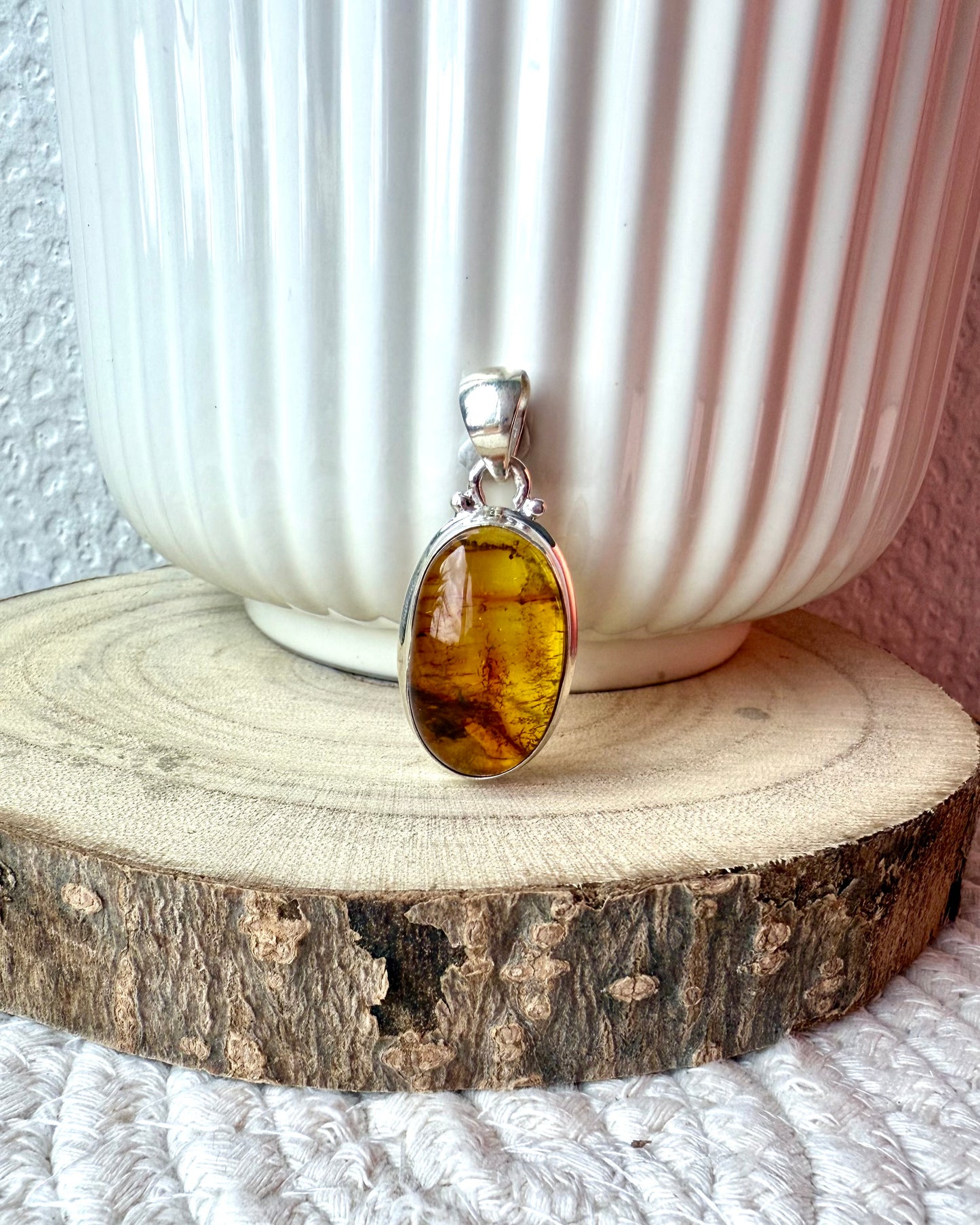 AMBRE