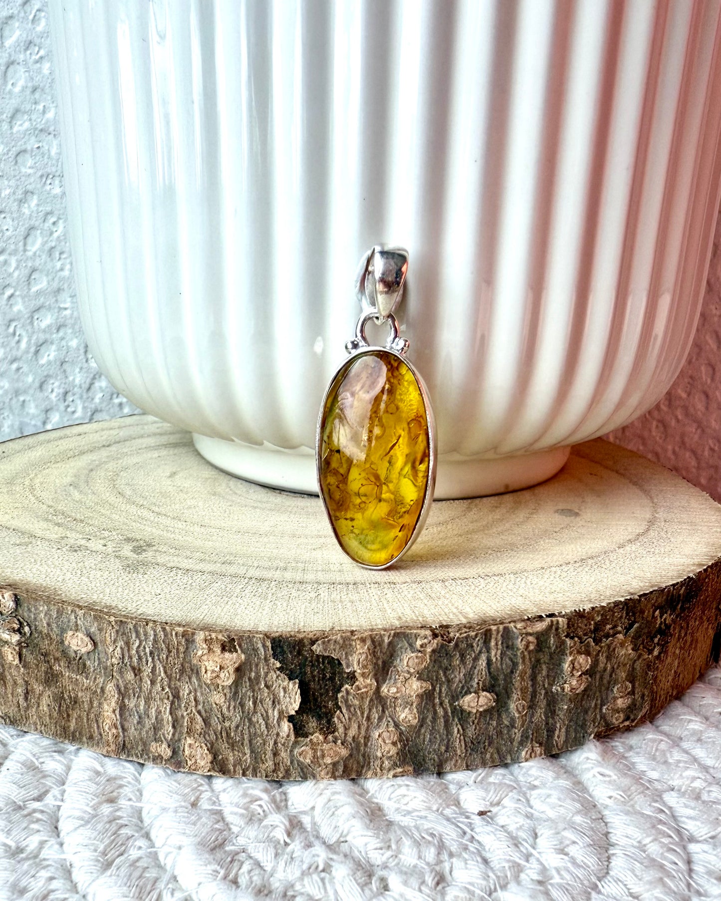 AMBRE