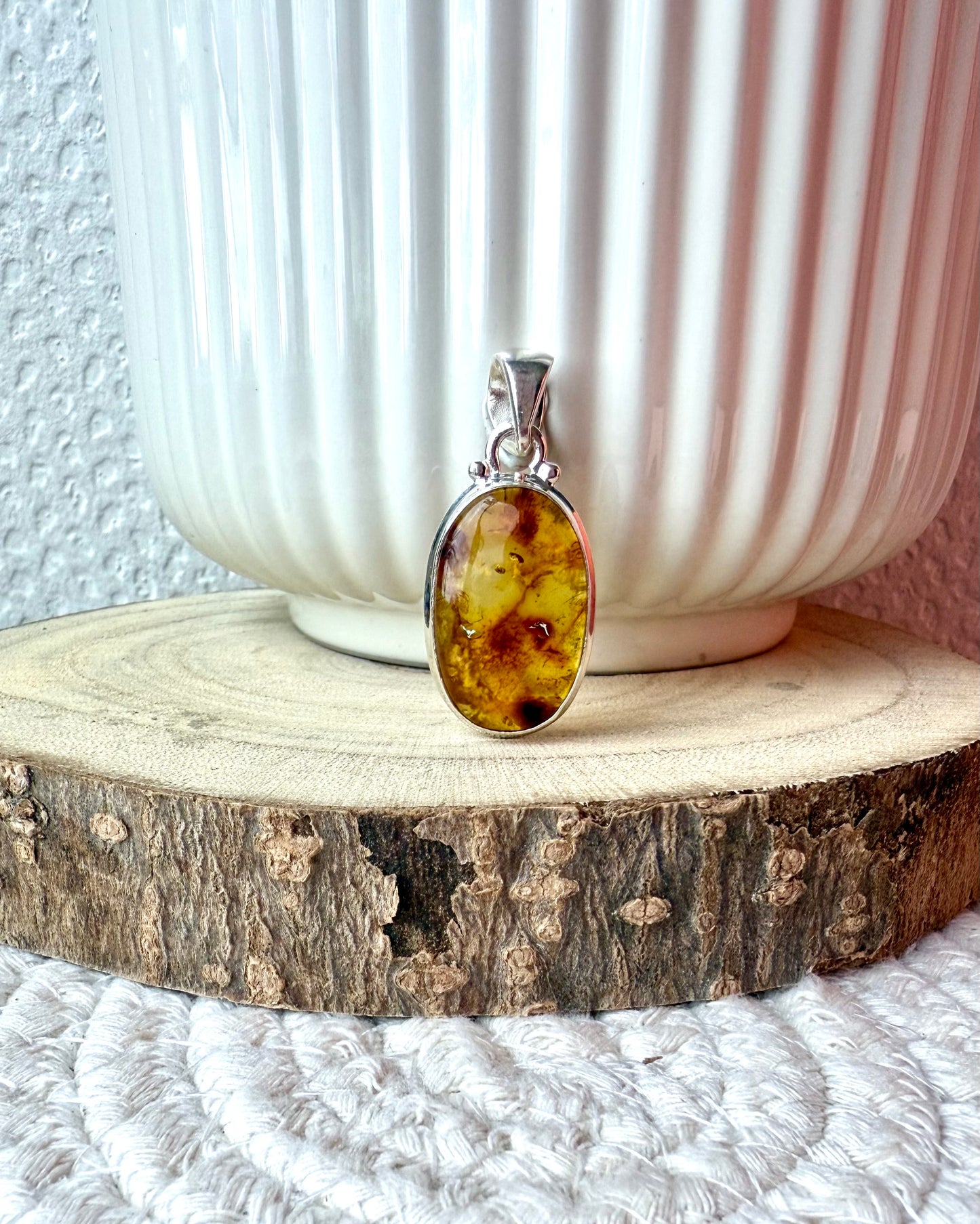AMBRE