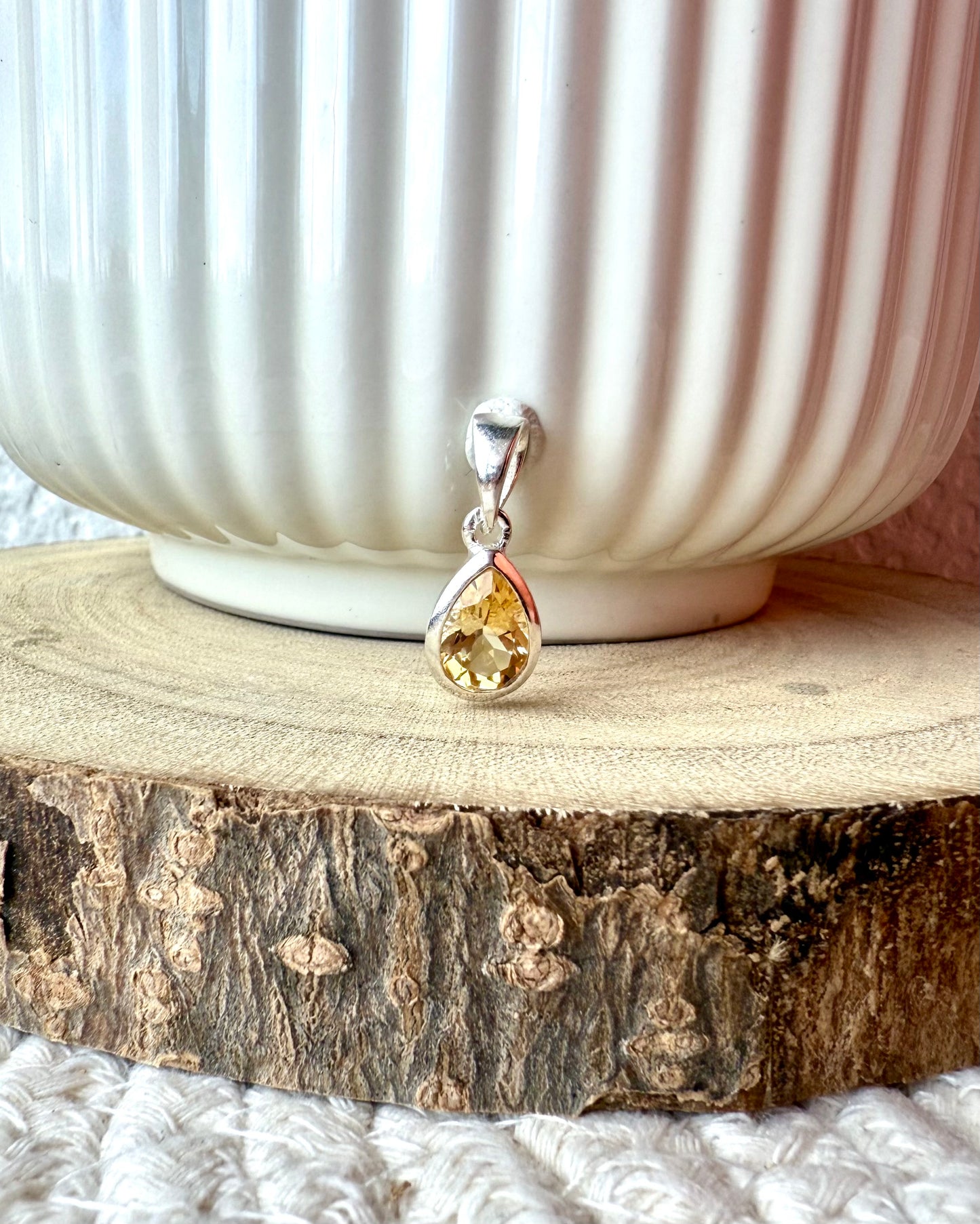 PENDENTIFS FACETTES