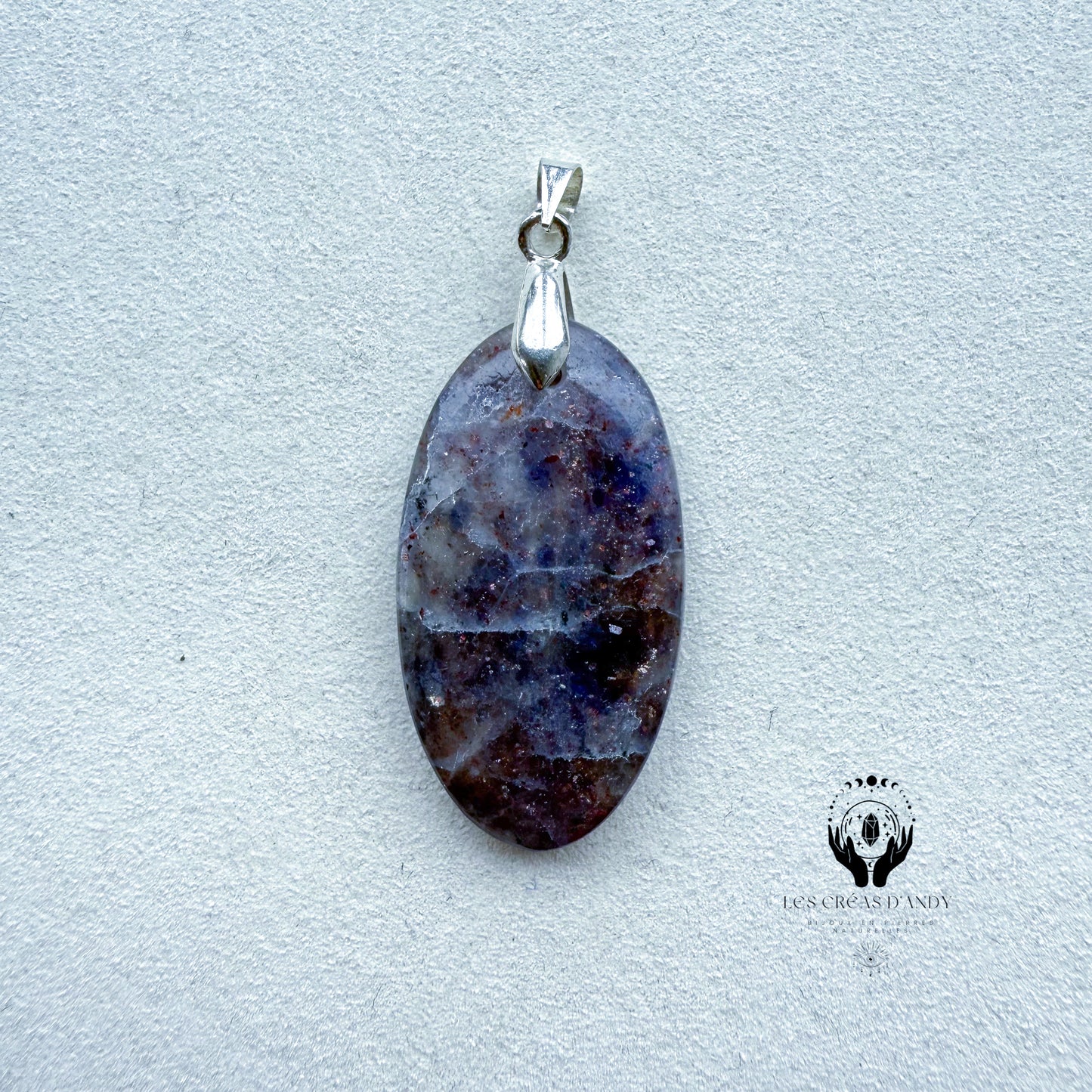 IOLITE