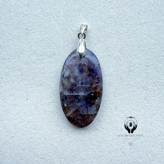 IOLITE