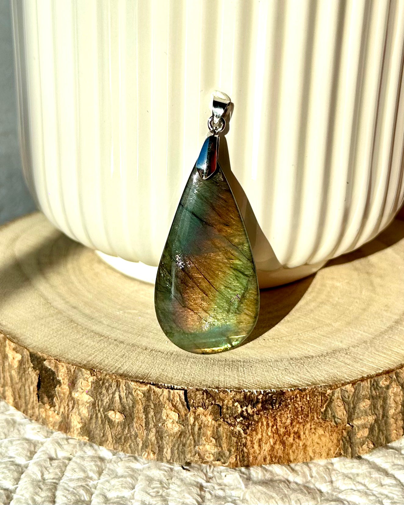LABRADORITE MULTICOLORE