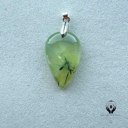 PREHNITE