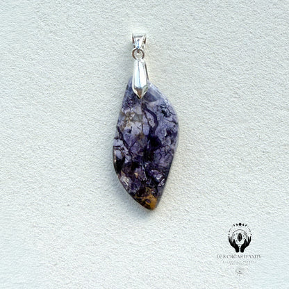 TIFFANY STONE