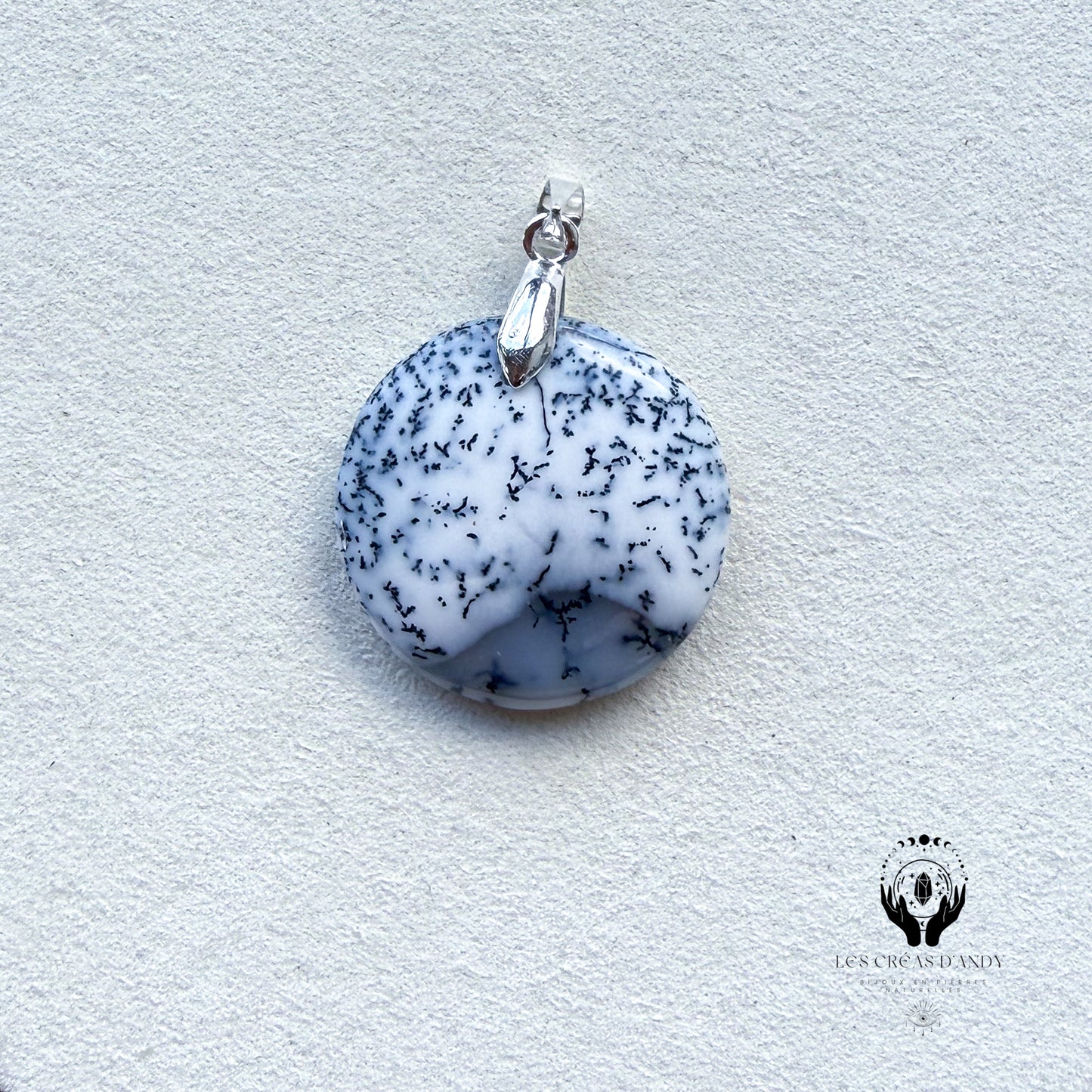 AGATE DENDRITIQUE (MERLINITE)