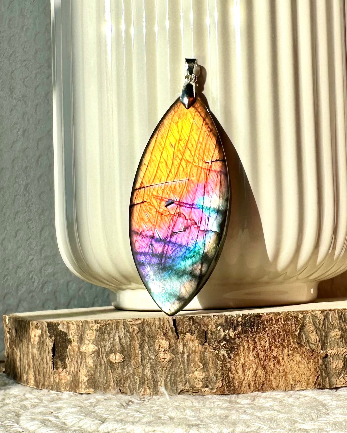 LABRADORITE GRAND FORMAT