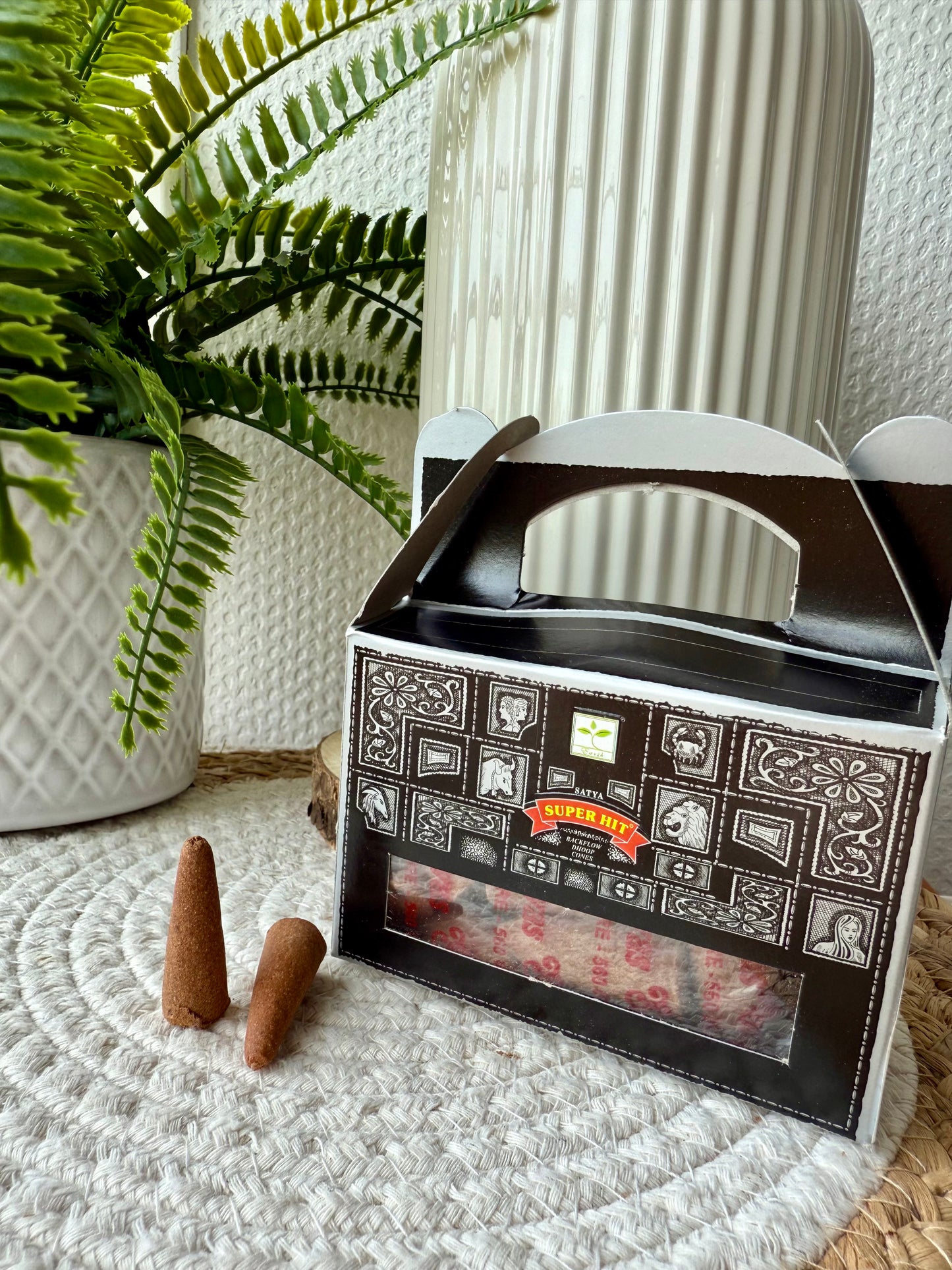 Cônes Backflow Satya Super Hit