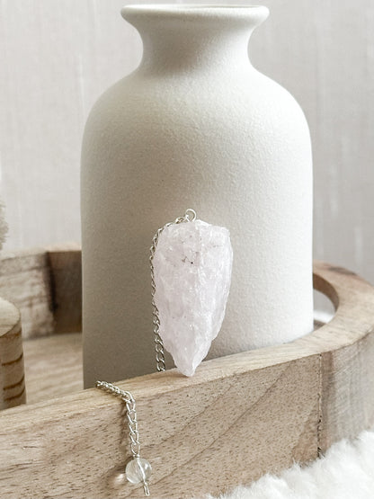 PENDULE QUARTZ ROSE BRUT