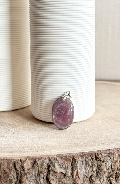 LEPIDOLITE GEMME